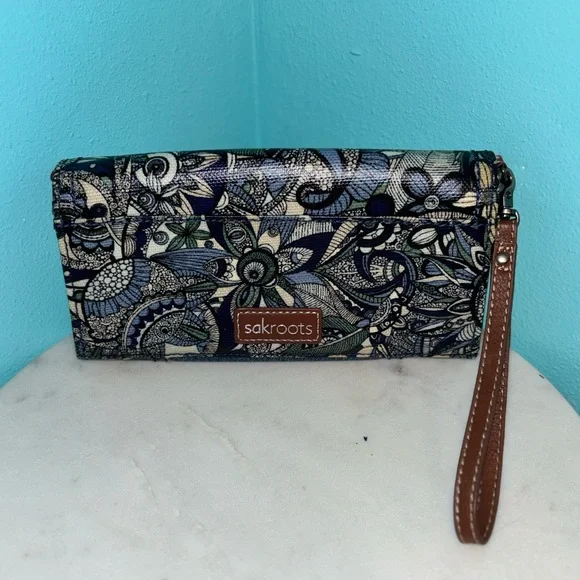 The Sak Blue Floral Clutch Wristlet - Picture 2 of 3